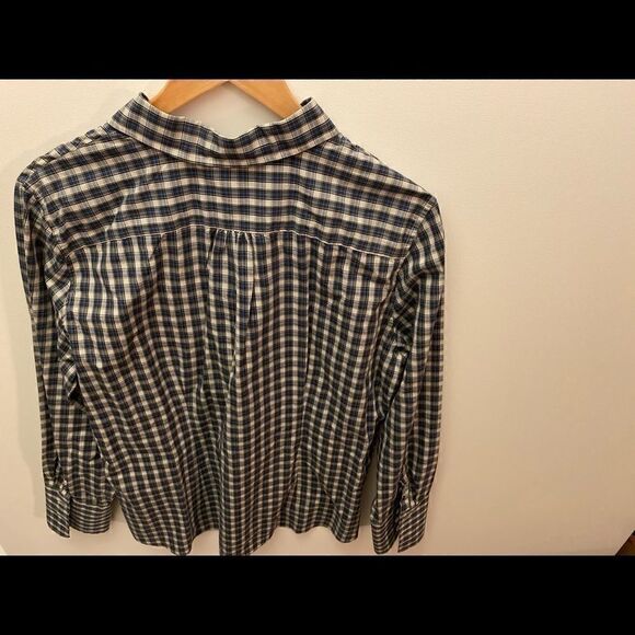 LANDS ‘END Button Down Blouse - Picture 7 of 9